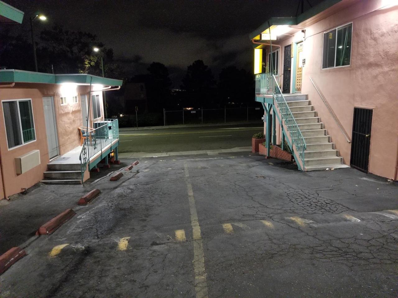 Travis Lodge Motel 16 奥克兰 外观 照片