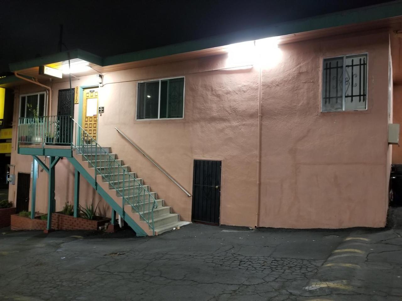 Travis Lodge Motel 16 奥克兰 外观 照片